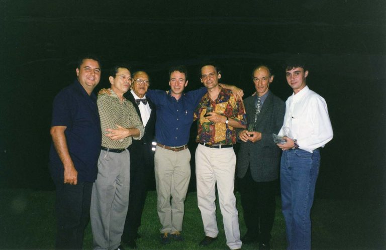 II Encuentro Internacional de guitarra “Ciudad de Torrent” 2000 II Encuentro Internacional de guitarra “Ciudad de Torrent” 2000 con Javier García Moreno, Leo Brouwer, Alirio Díaz, Jorge Orozco, Roland Dyens, Roberto Aussel y Paco Serrano.