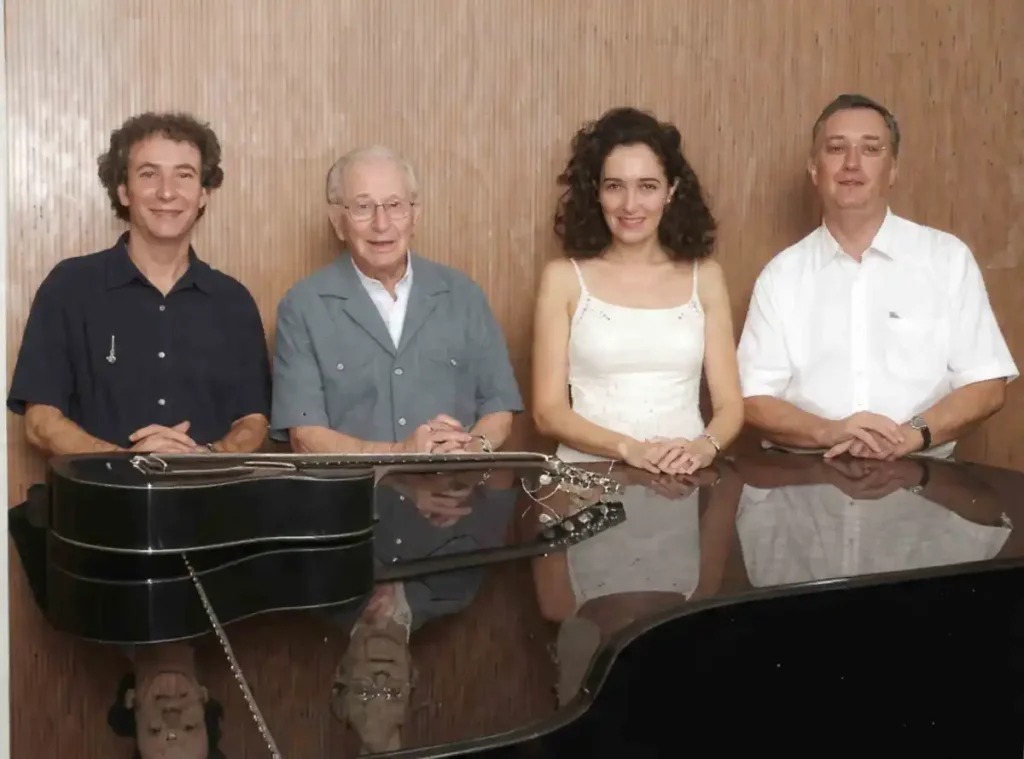 Emilia Onrubia, Joseph Mardon, Luis Blanes y Jorge Orozco